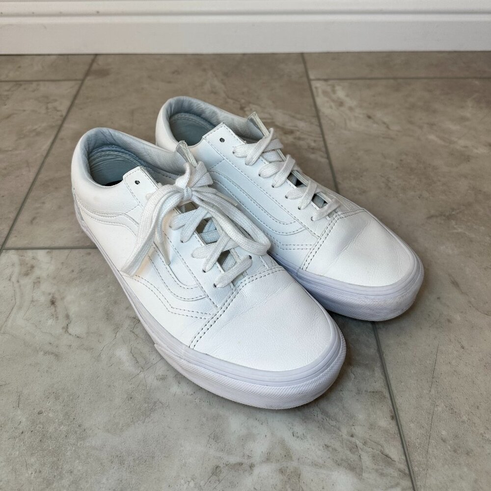 Vans Old Skool White Leather shoe